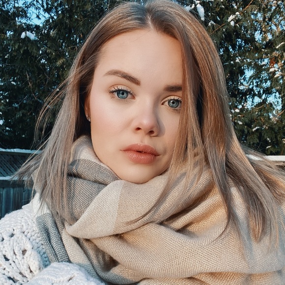 Meet your Posher, Senna jane - Picture 1 of 1